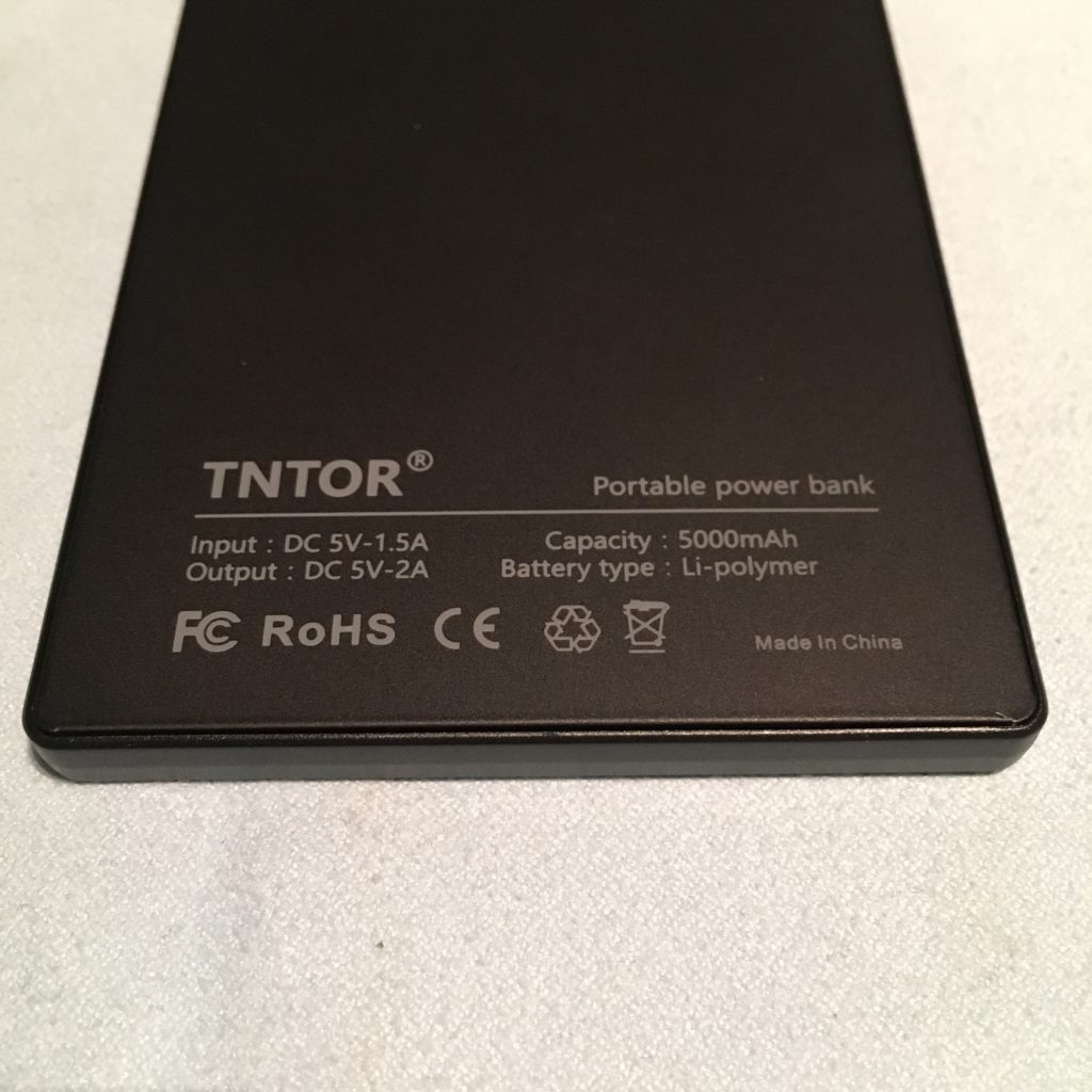 TNTOR WT-H330の裏面