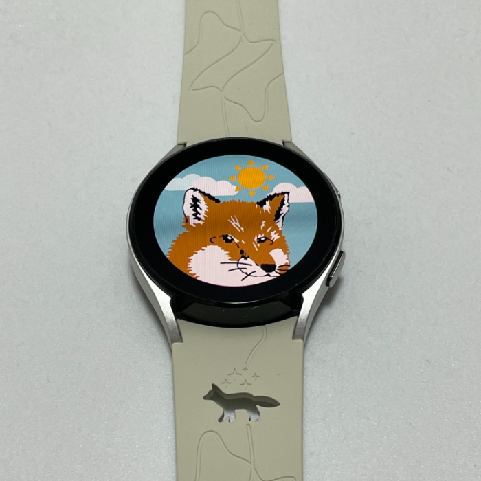 Galaxy Watch4 Maison Kitsuné Edition