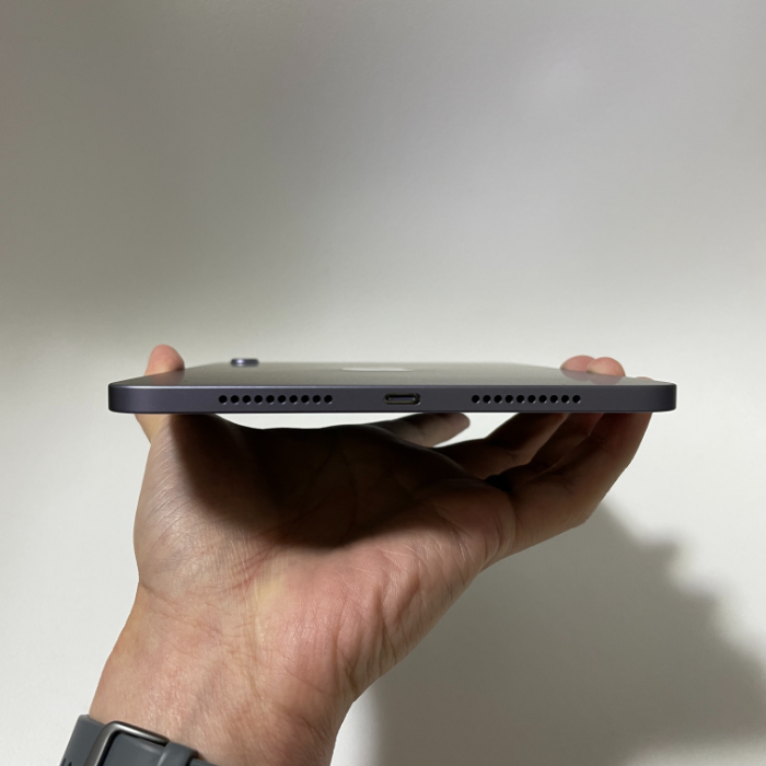 iPad mini（第6世代）のサイズ感