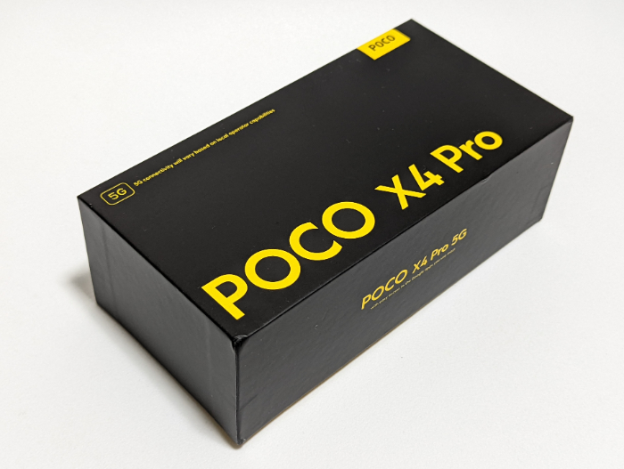 POCO X4 Pro 5Gの外箱