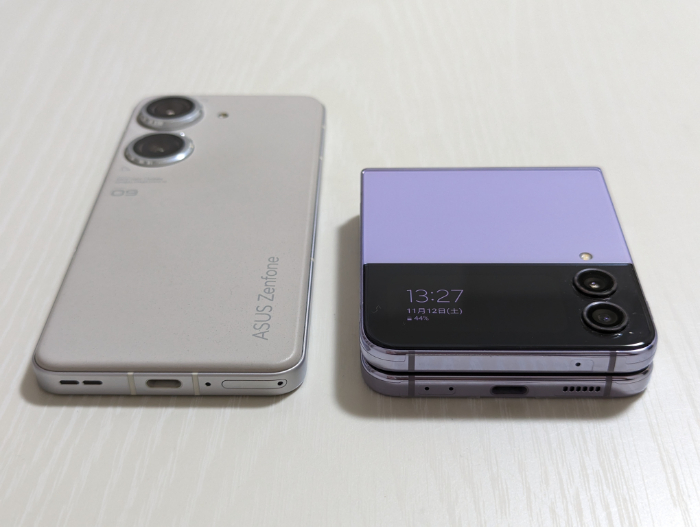 Galaxy Z Flip4とZenfone 9