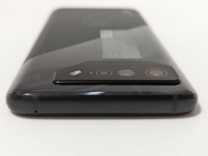 ROG Phone 7のデザイン