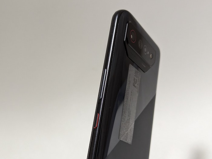 ROG Phone 7のデザイン