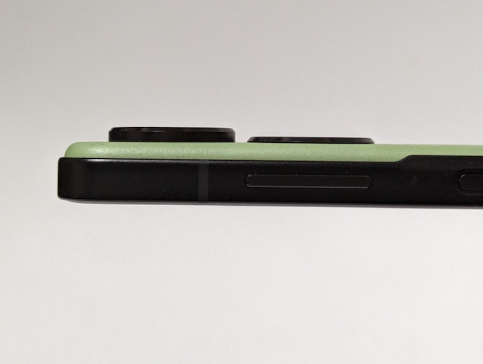 Zenfone10のデザイン