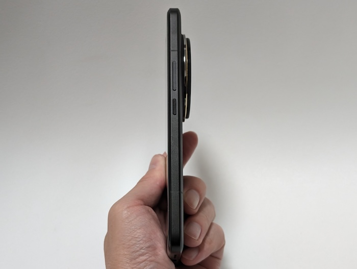 Xiaomi 14 Ultraのサイズ